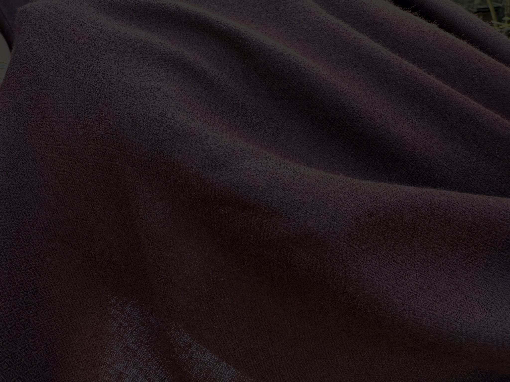 SHUNYATA - Large Merino Wool Shawl - Chocolate Brown - Esprit de l'Himalaya
