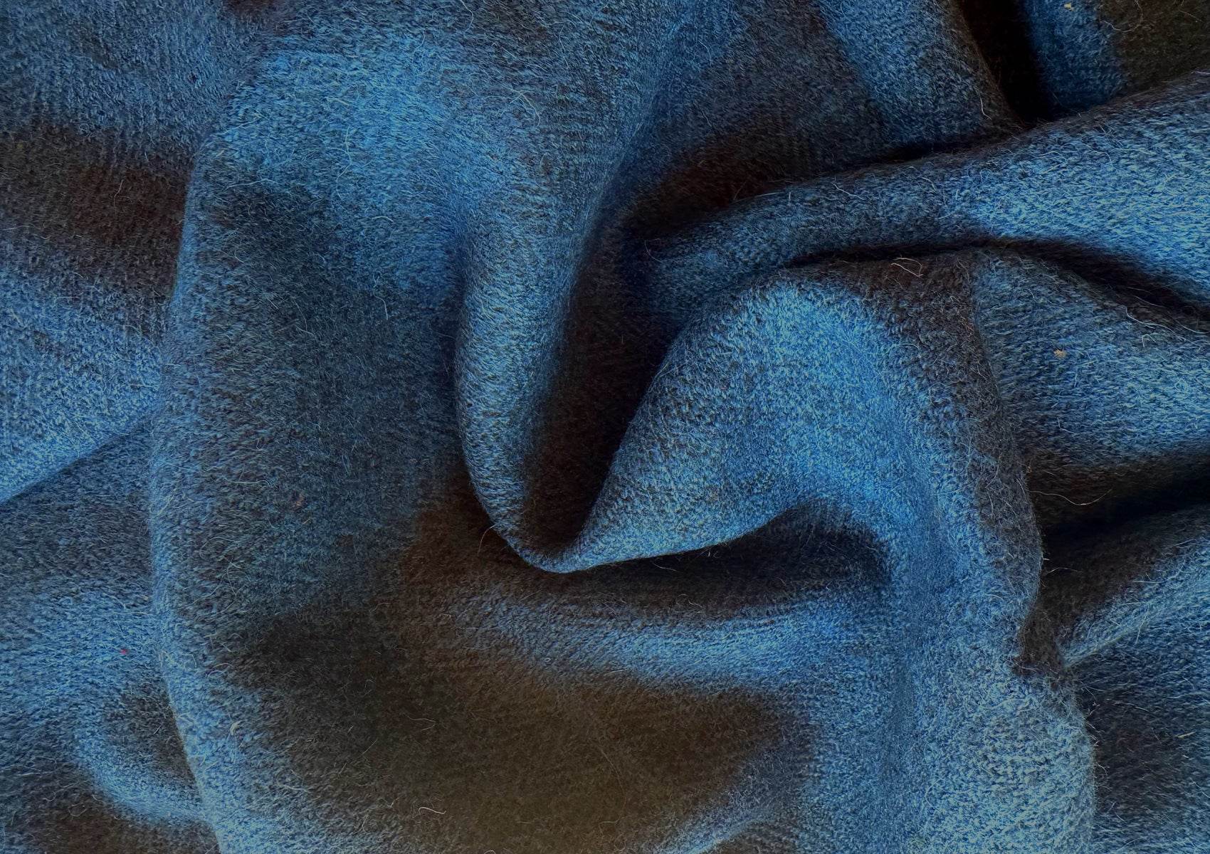 GIRISH - Himalayan Yak Wool Large Meditation Blanket - Esprit de l'Himalaya