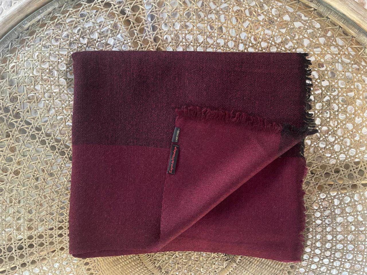 SHAKYAMUNI - Large Buddhist Meditation Shawl - Dark Burgundy - Esprit de l'Himalaya