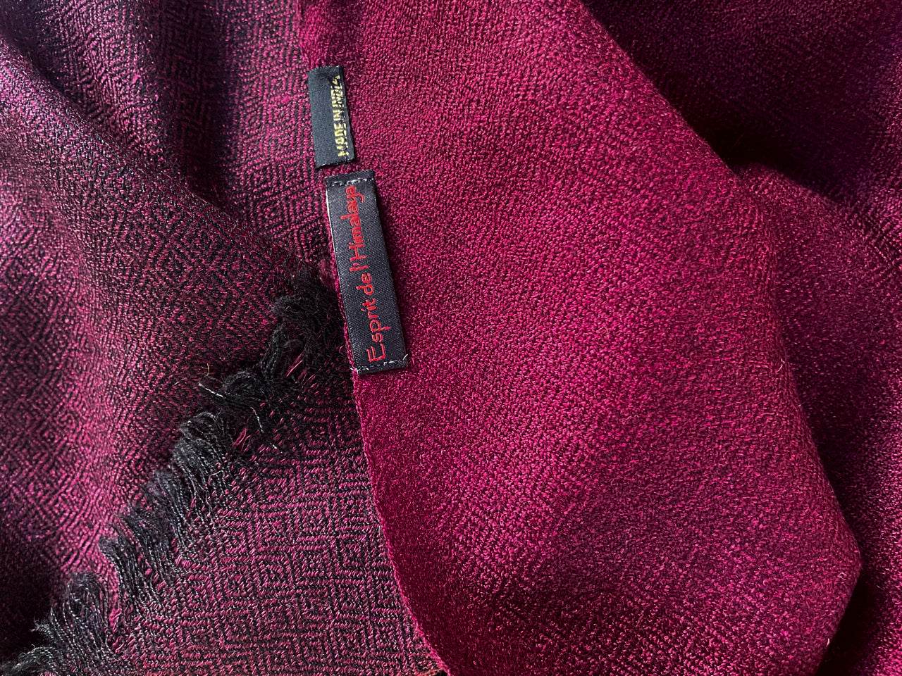 SHAKYAMUNI - Large Buddhist Meditation Shawl - Dark Burgundy - Esprit de l'Himalaya
