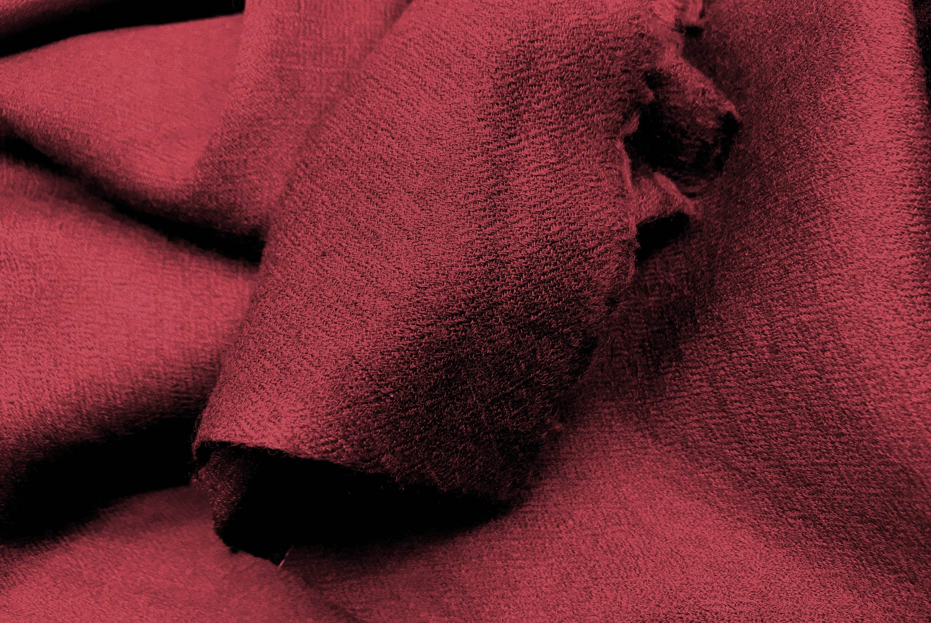 SUNDARI Burgundy Shawl, Buddhist Shawl, Monk Shawl, Prayer Shawl - Esprit de l'Himalaya