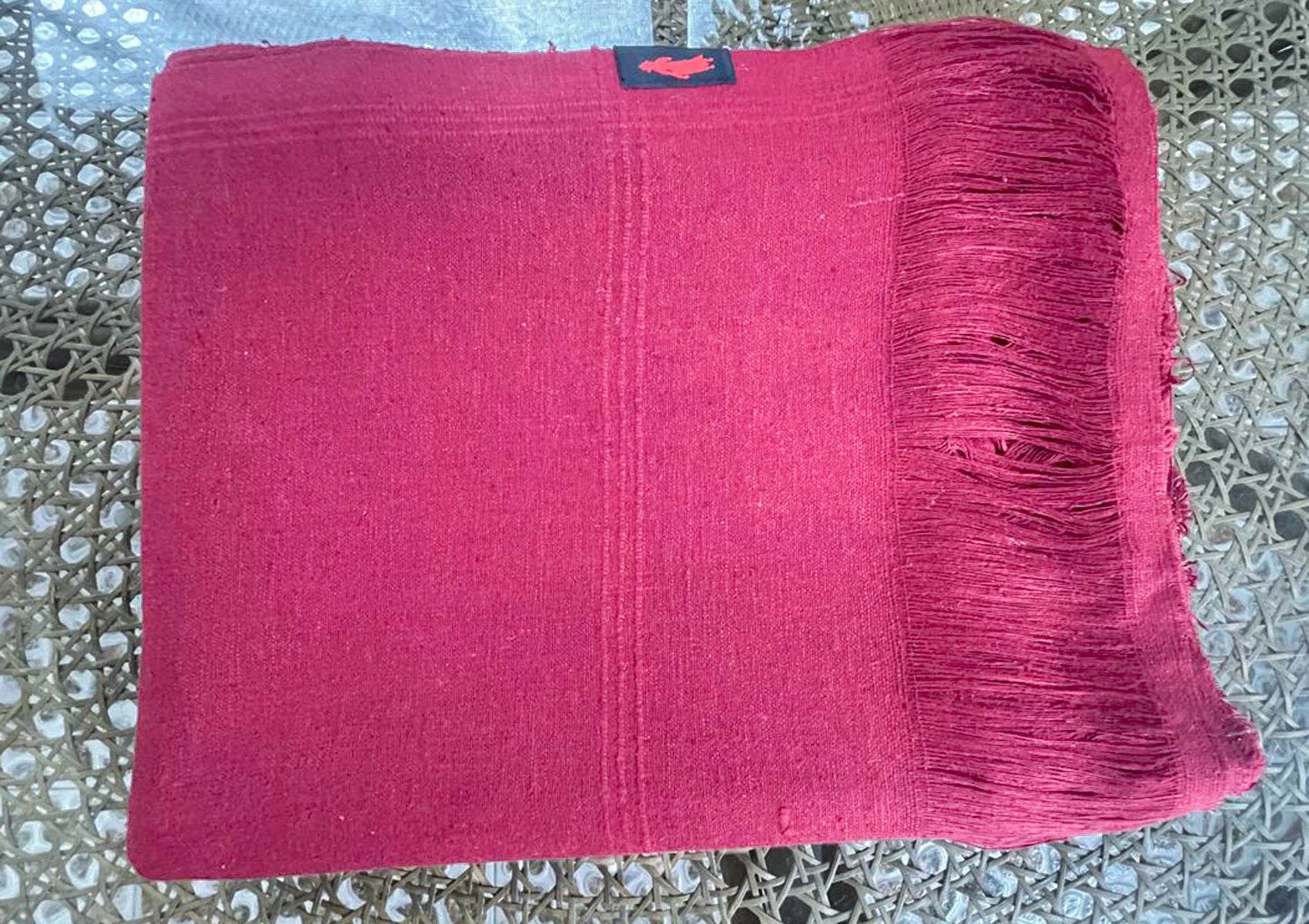 SAKSHI Different - Raw Peace Silk Large Meditation Shawl - Dark Burgundy - Esprit de l'Himalaya