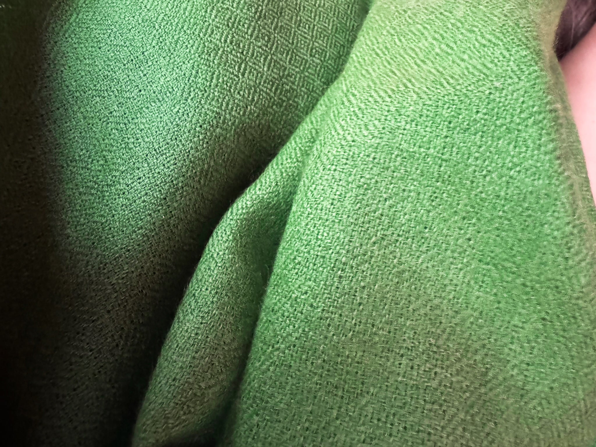 SHUNYATA- Light Prayer Shawl - Fern Green - Esprit de l'Himalaya