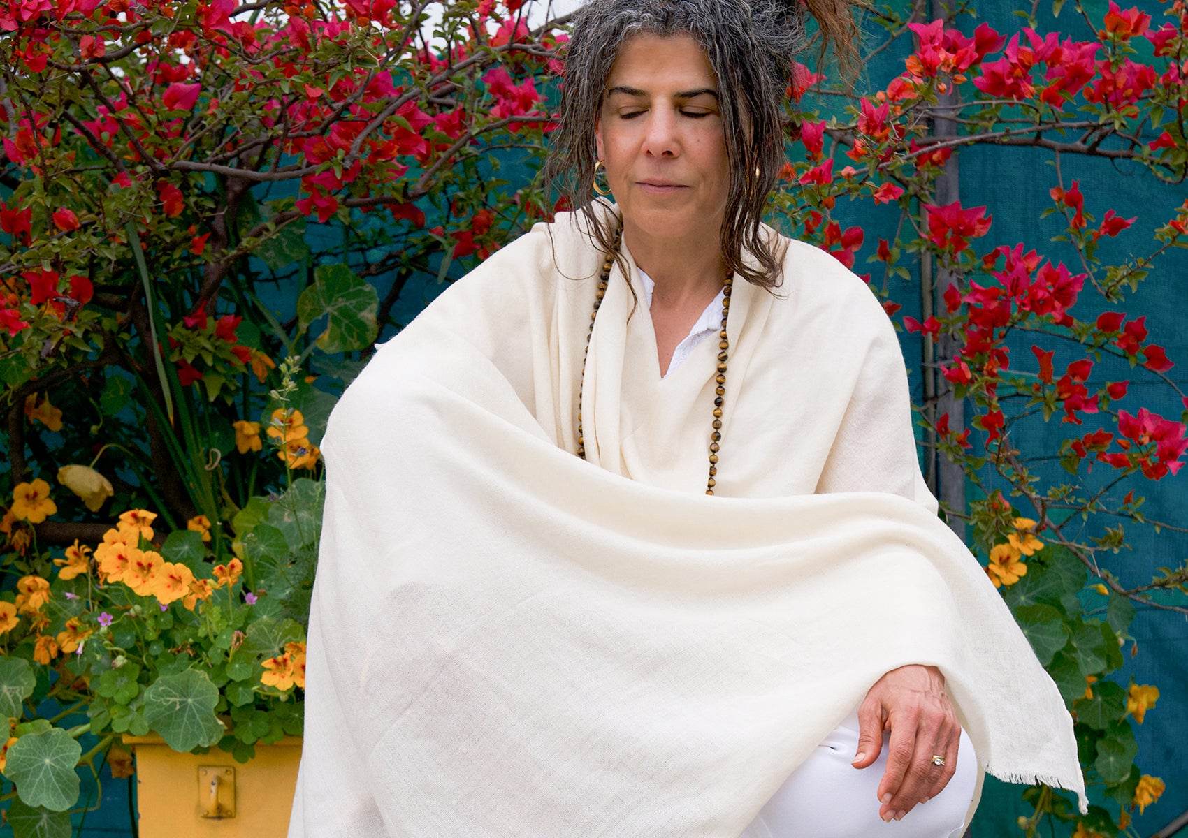 SHUNYATA - Large Merino Wool Shawl - Cream - Esprit de l'Himalaya