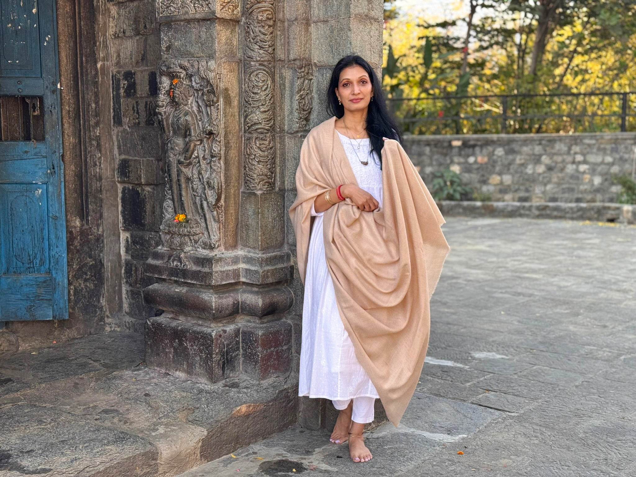 SHYAM - Pashmina Shawl for Men - Light Beige - Esprit de l'Himalaya