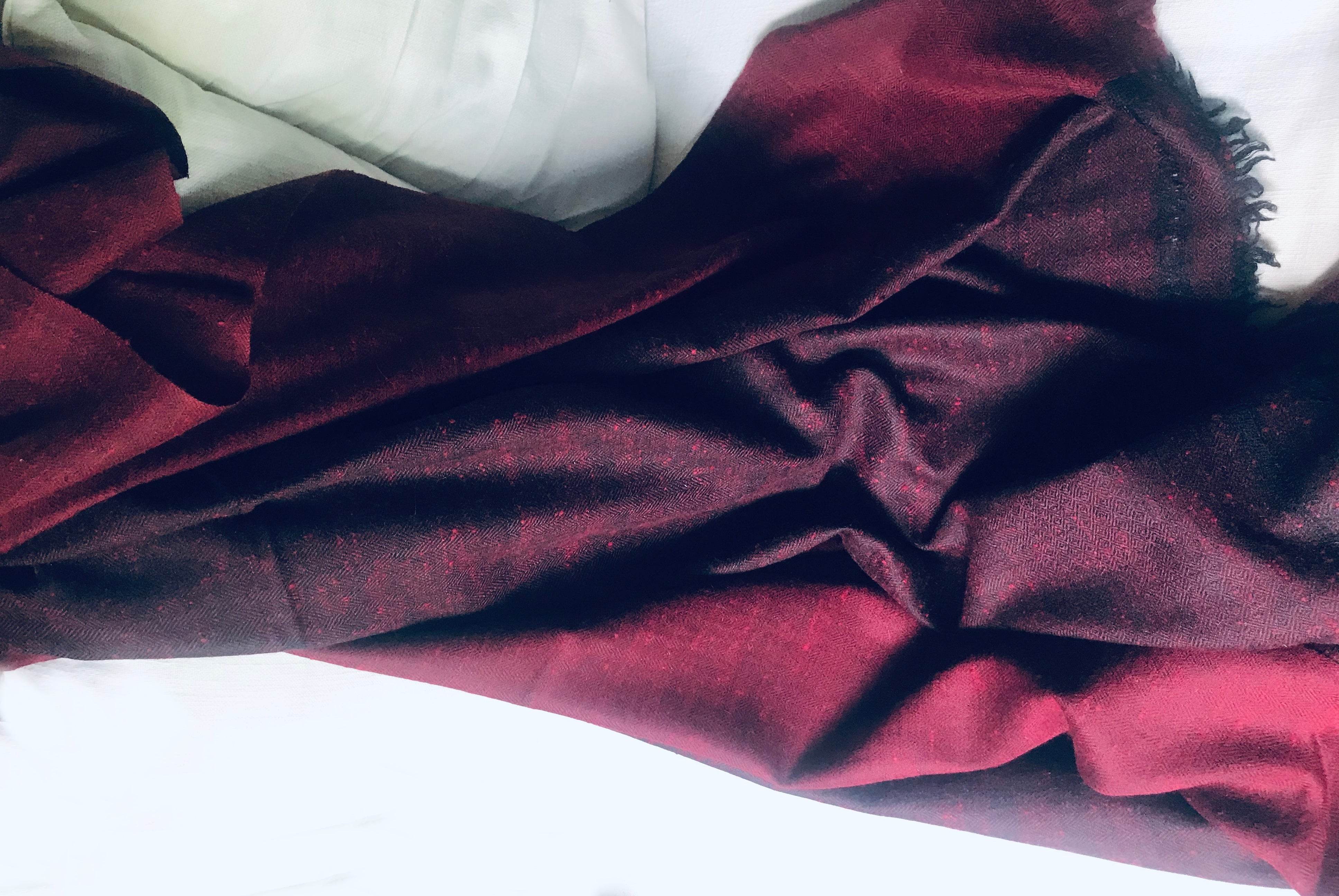 SHAKYAMUNI - Large Buddhist Meditation Shawl - Burgundy - Esprit de l'Himalaya
