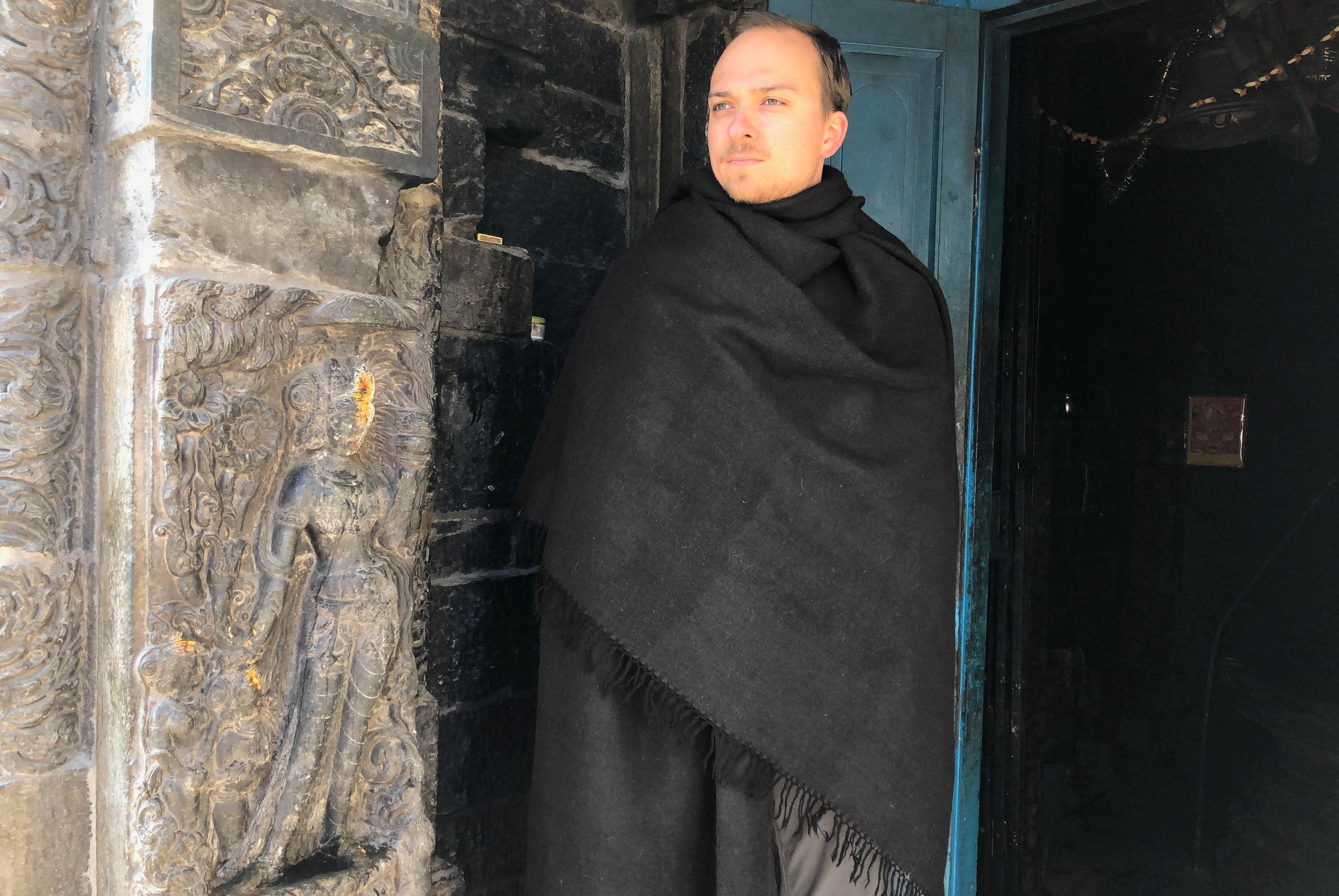 GIRISH - Himalayan Yak Wool Large Meditation Blanket - Esprit de l'Himalaya