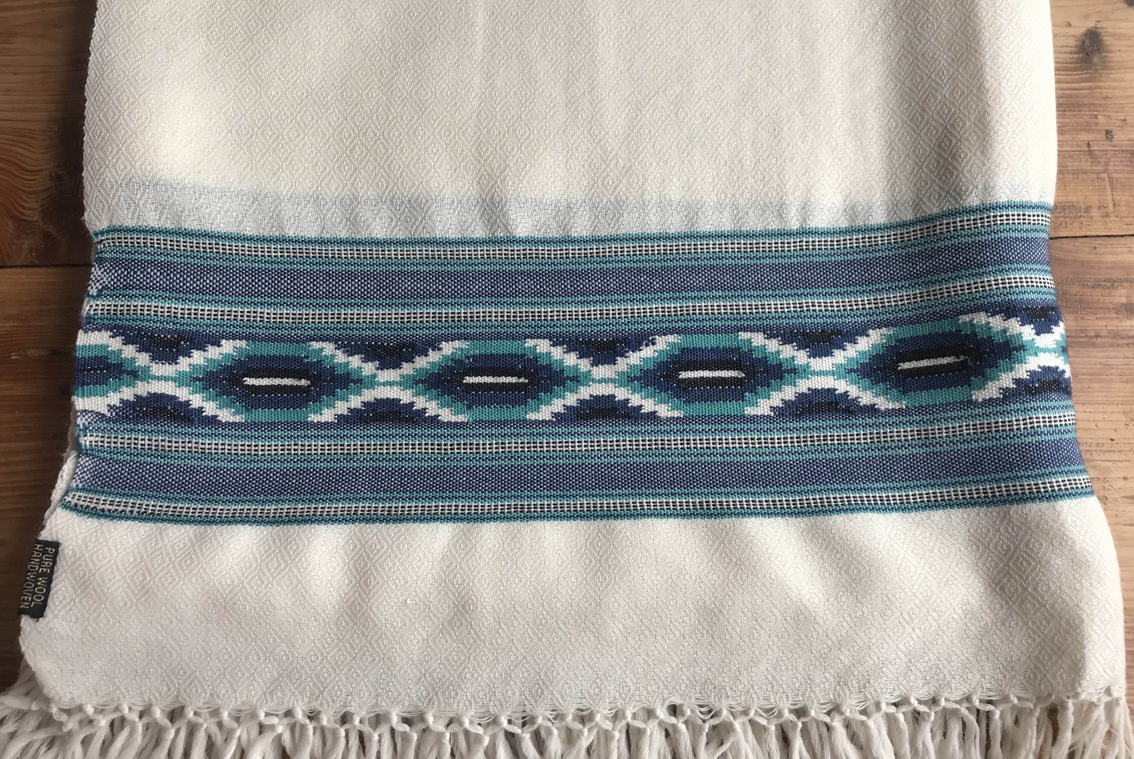 SWATANTRA - Ethnic Meditation Shawl and Blanket - Esprit de l'Himalaya