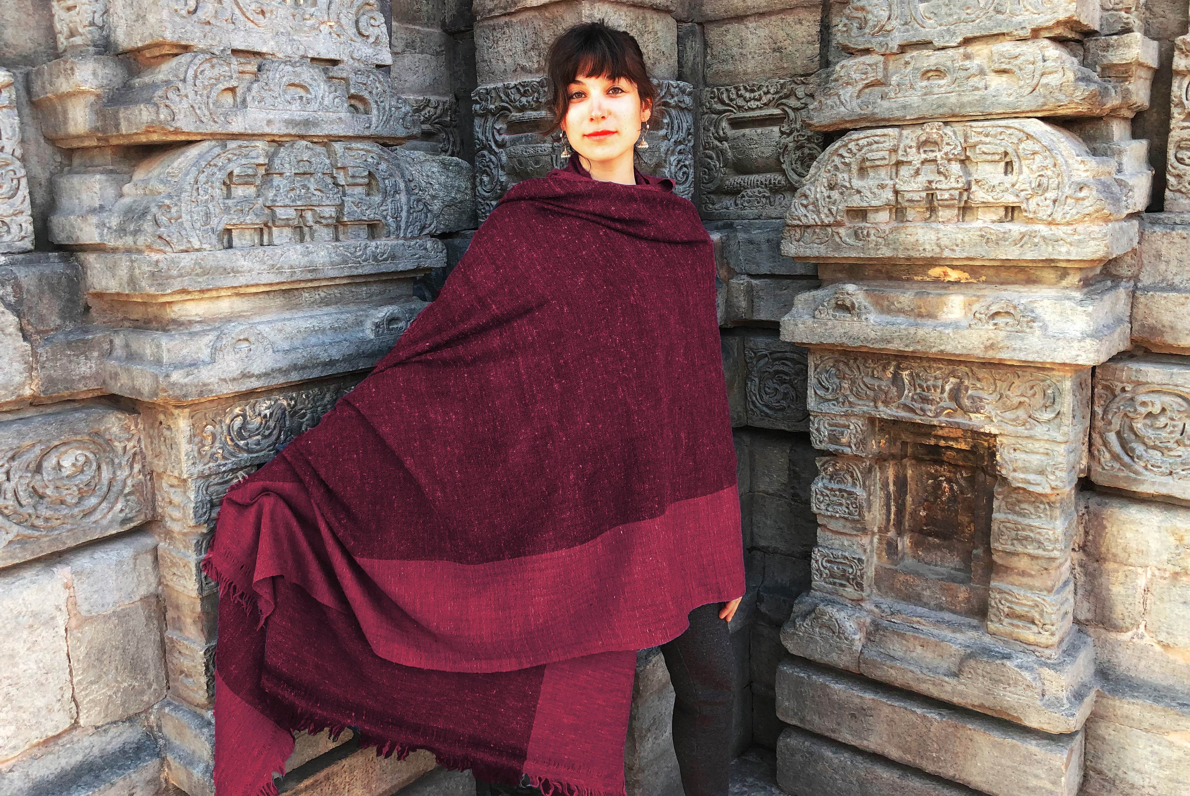 SHAKYAMUNI - Large Buddhist Meditation Shawl - Burgundy - Esprit de l'Himalaya