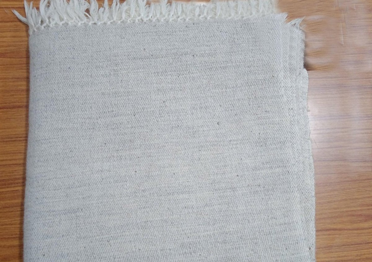 Large Wool Shawl – Ladakhi Border – Ladakhi