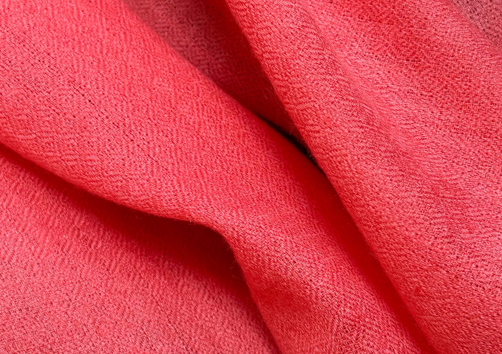 Shunyata - Châle de laine mérinos corail