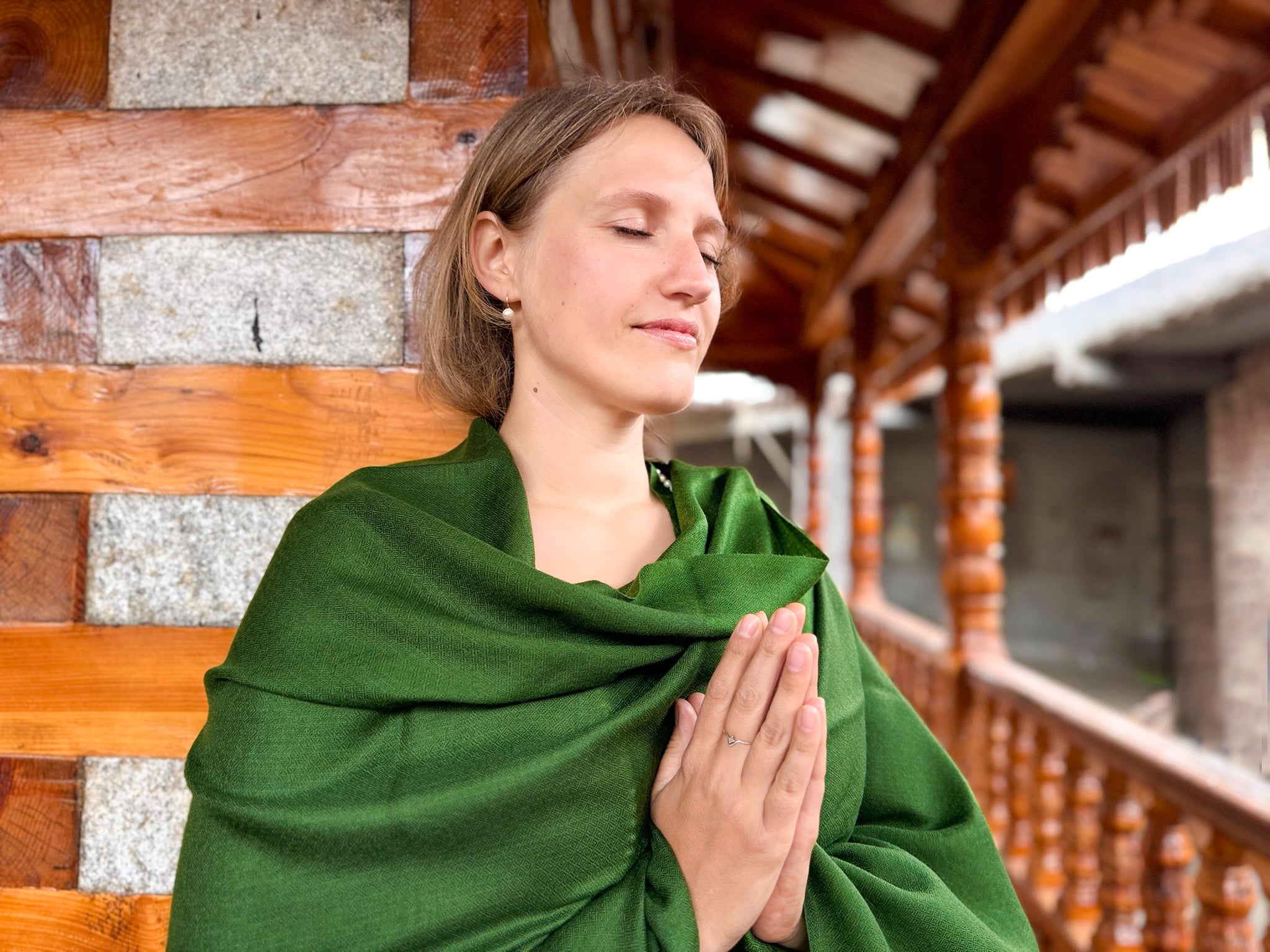 LAKSHMI - Châle de méditation léger Pashmina - Vert