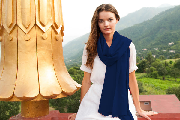 Lakshmi Light Stole | Authentic Cashmere Pashmina Cashmere Stole | Navy | Esprit de l'Himalaya